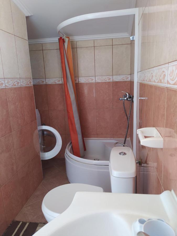 Monoliza Daire Utjeha Dış mekan fotoğraf